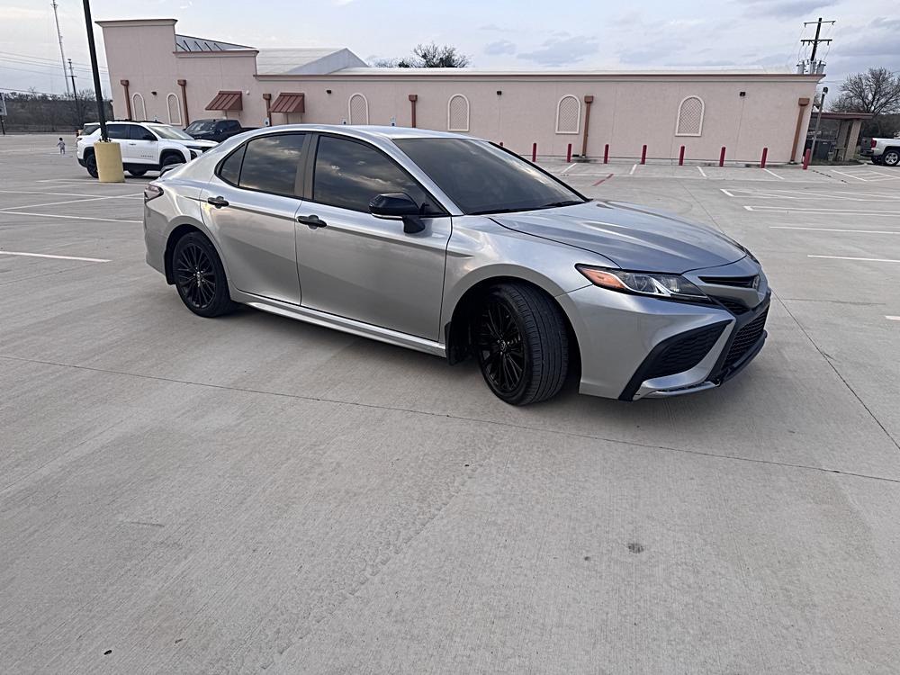 2022 Toyota Camry LE - Photo 22