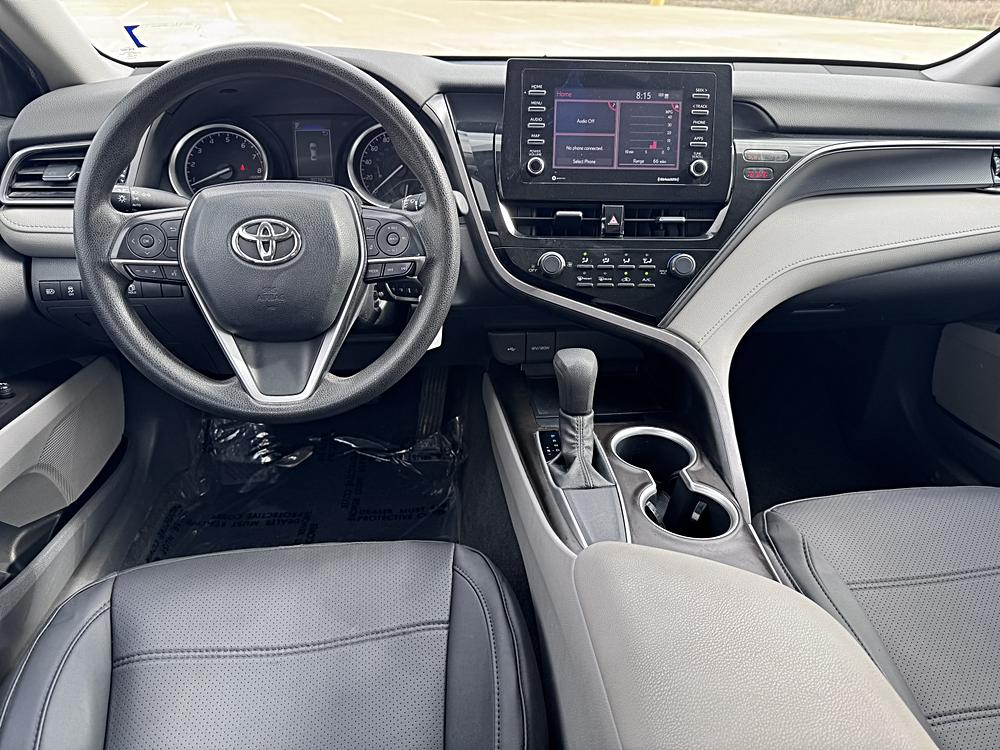 2022 Toyota Camry LE - Photo 44