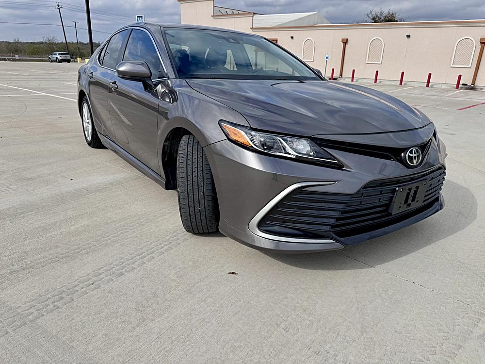 2022 Toyota Camry LE - Photo 35