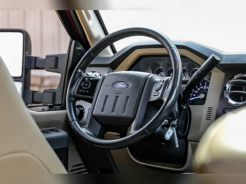 2013 Ford F-350 Super Duty Lariat - Photo 16