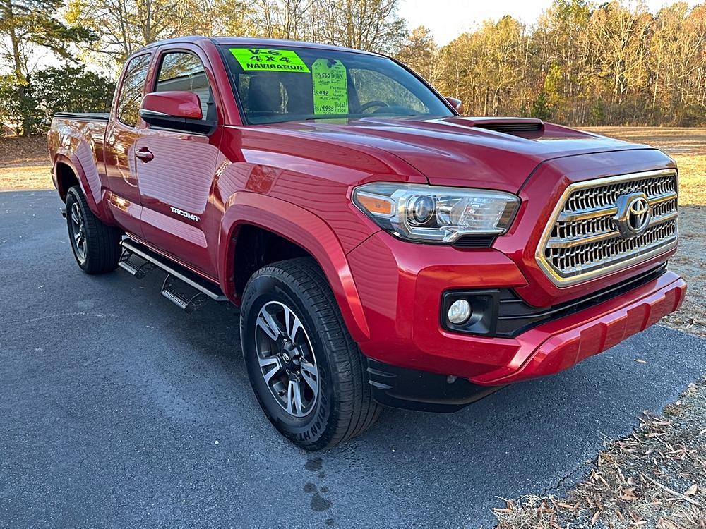 2016 Toyota Tacoma TRD Sport's photo