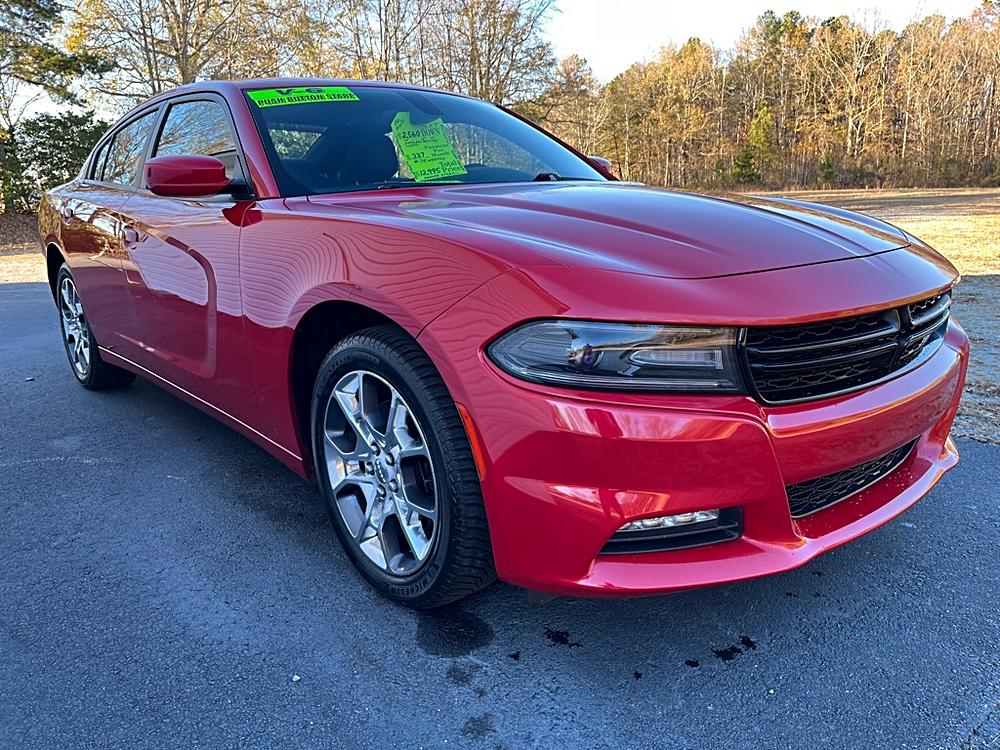 2016 Dodge Charger SXT's photo