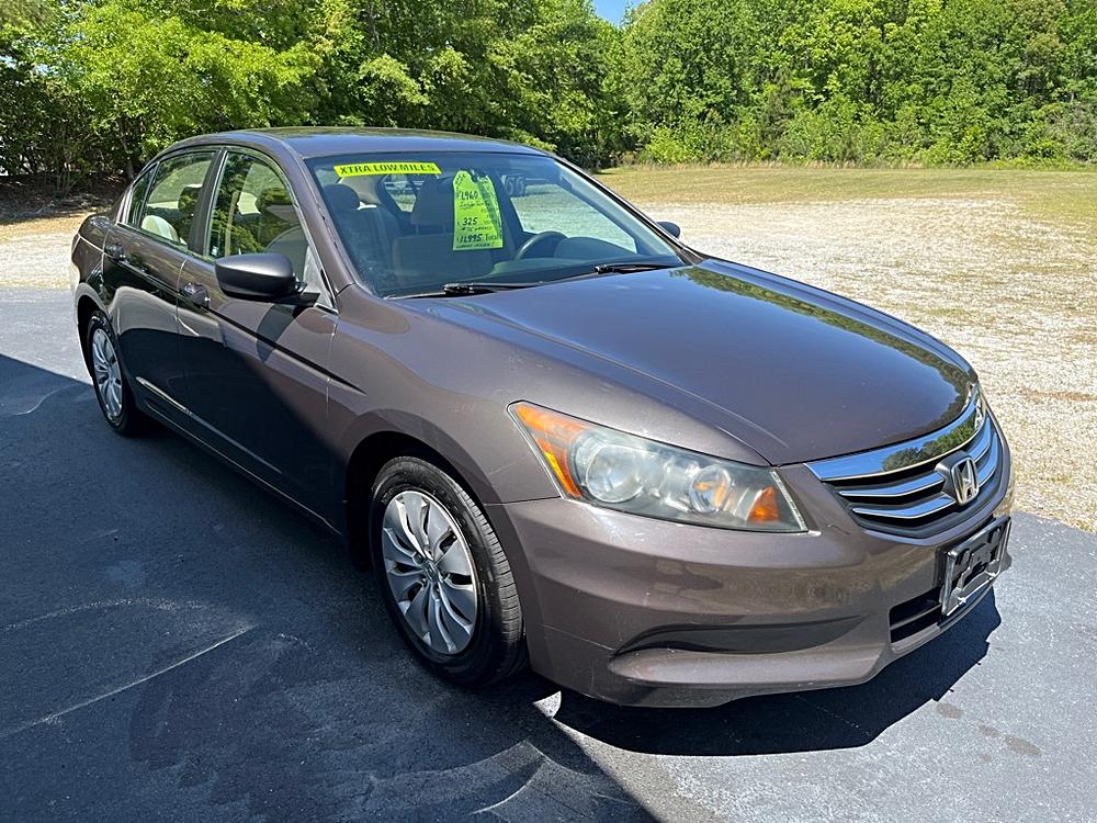 2011 HONDA ACCORD LX
