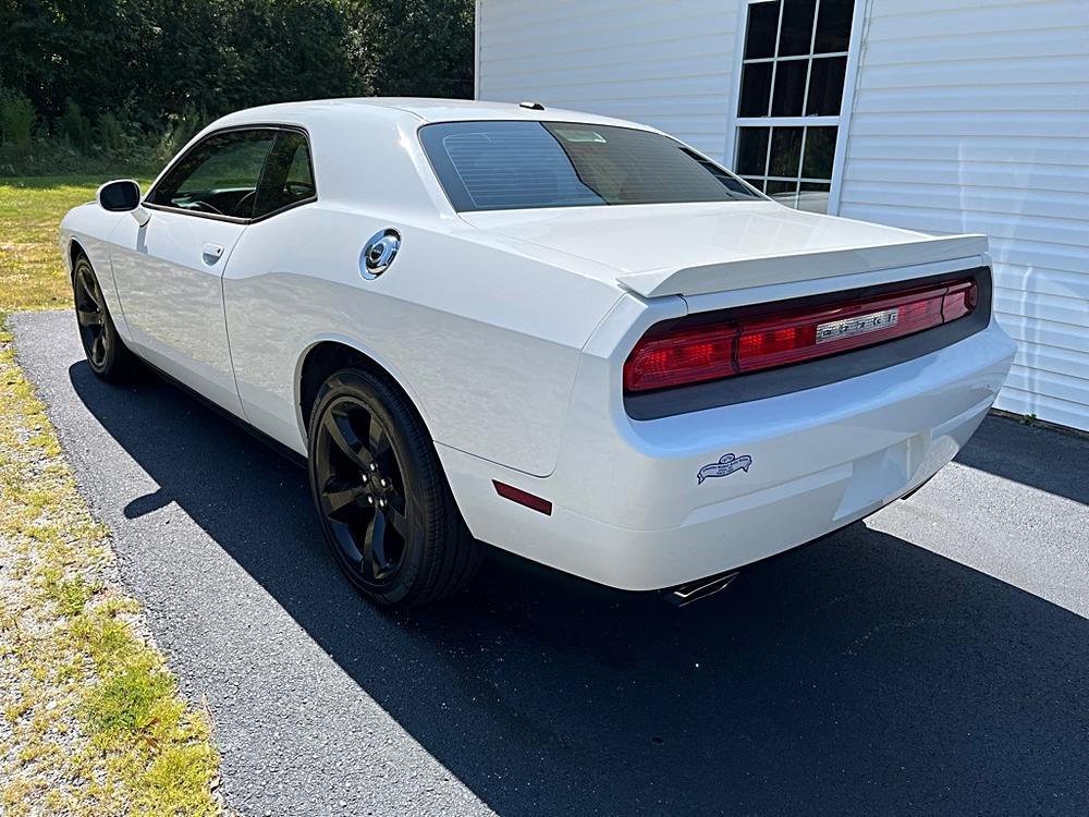 2014 DODGE CHALLENGER SXT