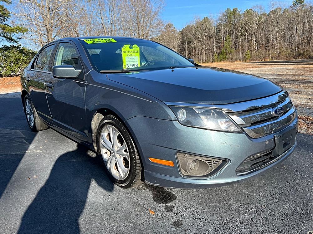 2012 Ford Fusion SE's photo