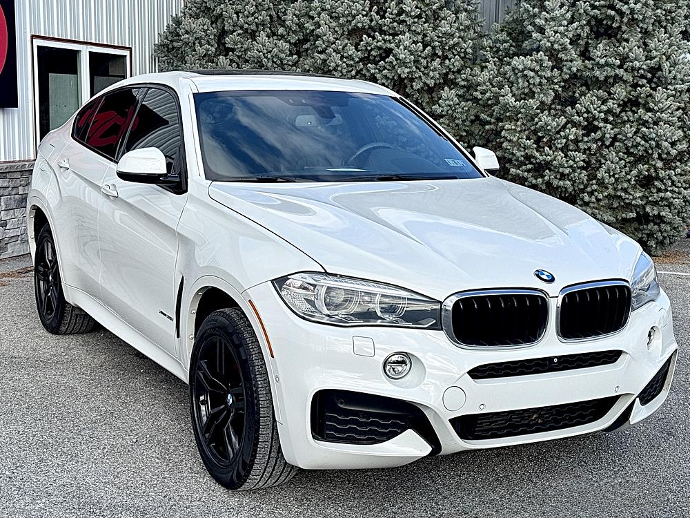 2015 BMW X6 xDrive35i's photo