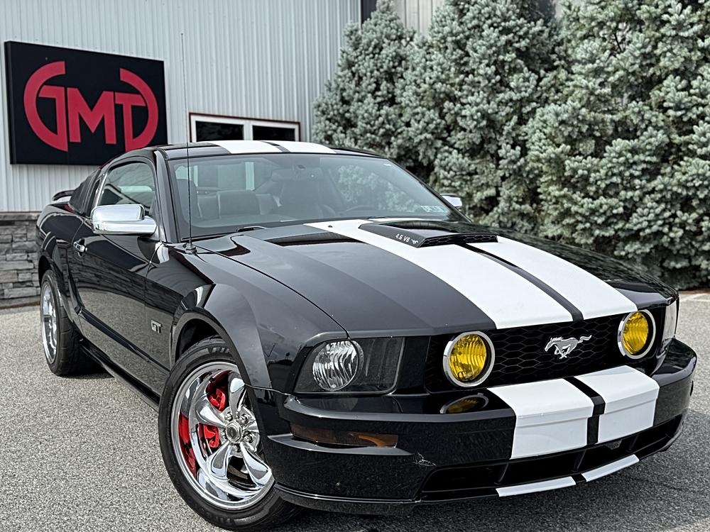 2007 Ford Mustang GT Deluxe's photo