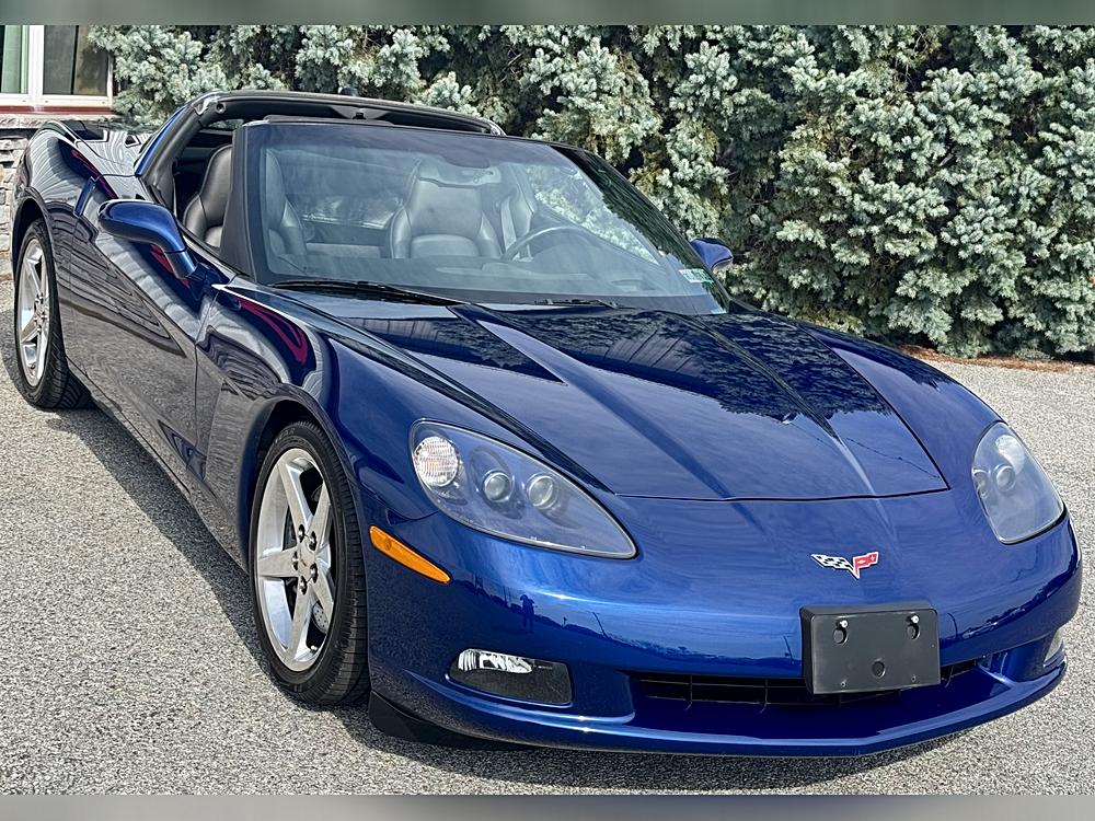 2005 Chevrolet Corvette Base