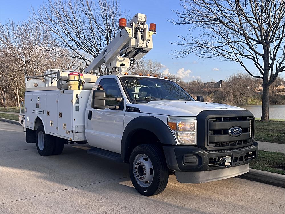 2012 Ford F-450 Super Duty Chassis Cab XL