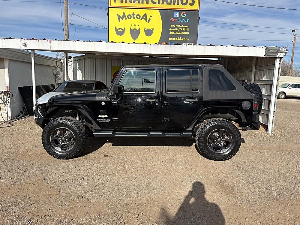 2015 Jeep Wrangler Unlimited Sahara's photo