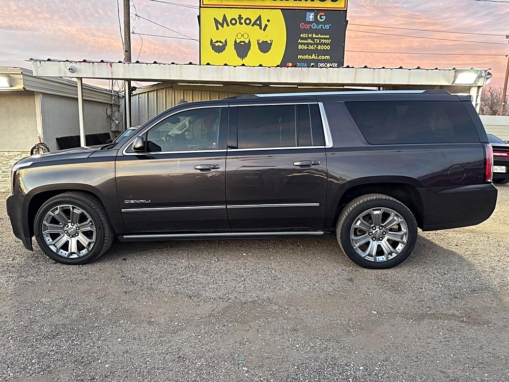 2015 GMC Yukon XL Denali's photo