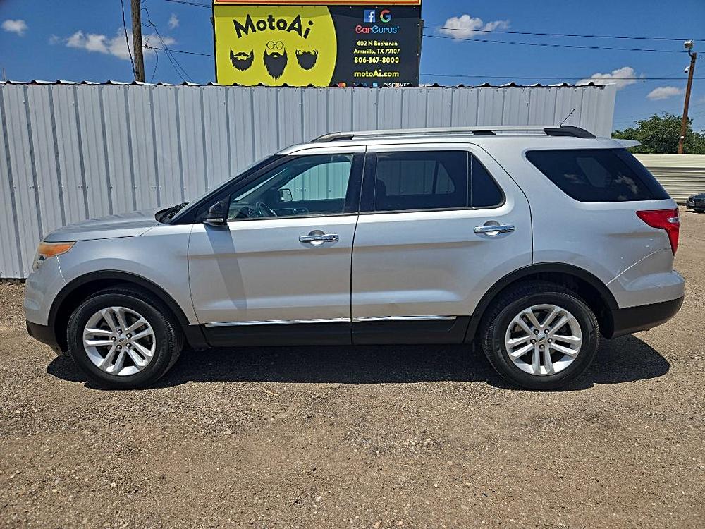 2013 Ford Explorer XLT's photo