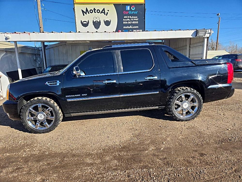 2012 Cadillac Escalade EXT AWD Premium's photo