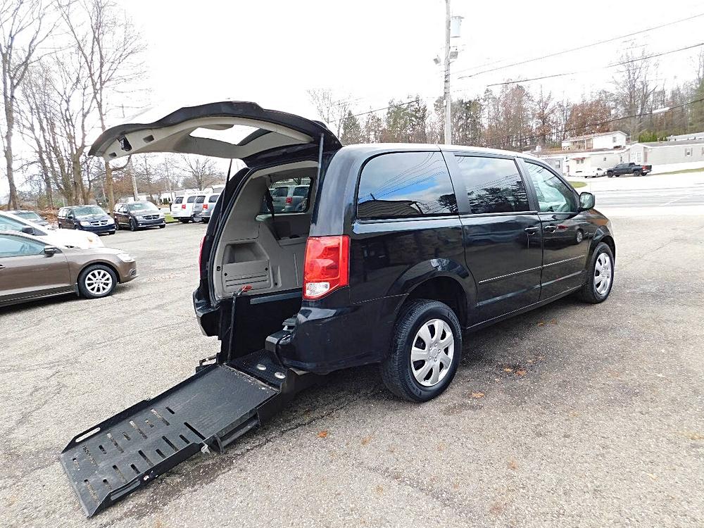 2016 Dodge Grand Caravan SE 4dr Mini Van