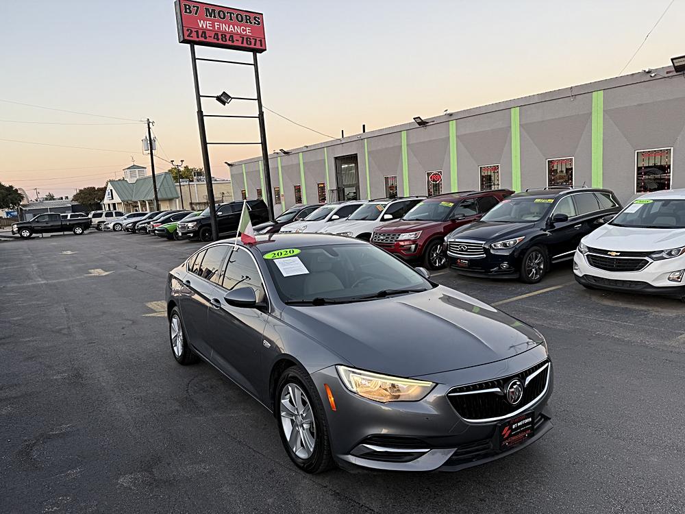 2020 Buick Regal Sportback Preferred's photo