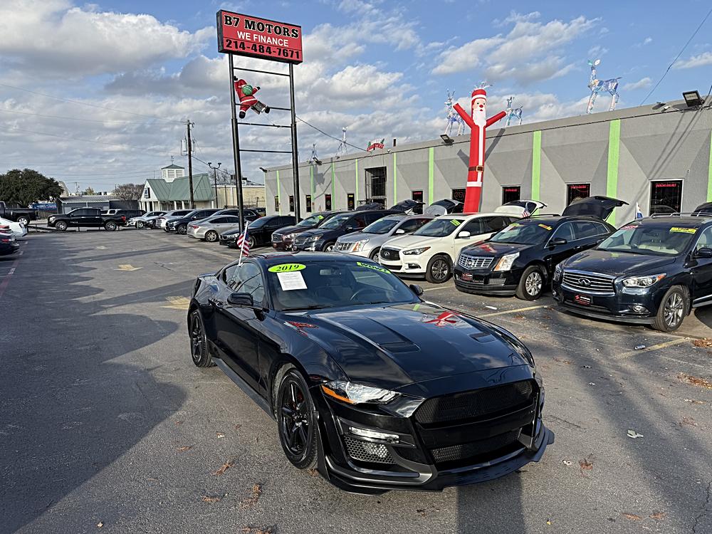 2019 Ford Mustang EcoBoost