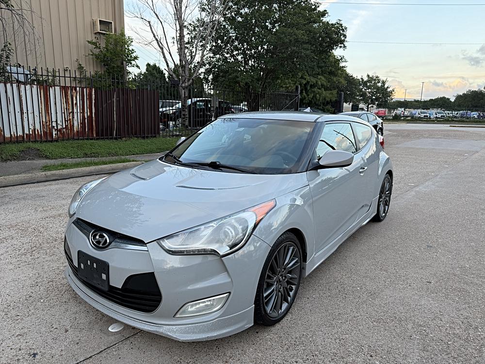 2013 Hyundai Veloster 1.6 Manual's photo