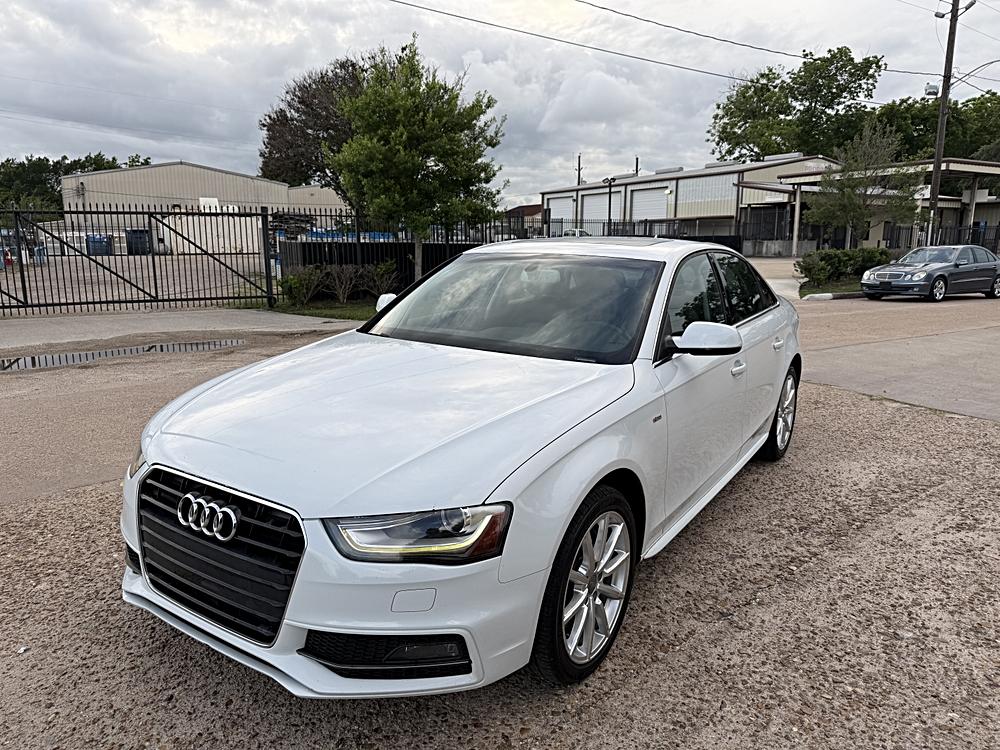 2014 Audi A4 2.0T FWD multitronic Premium's photo