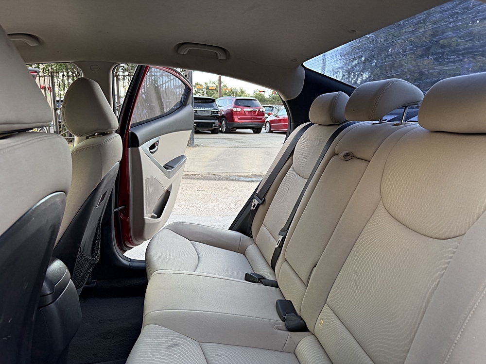 2016 Hyundai Elantra SE - Photo 21
