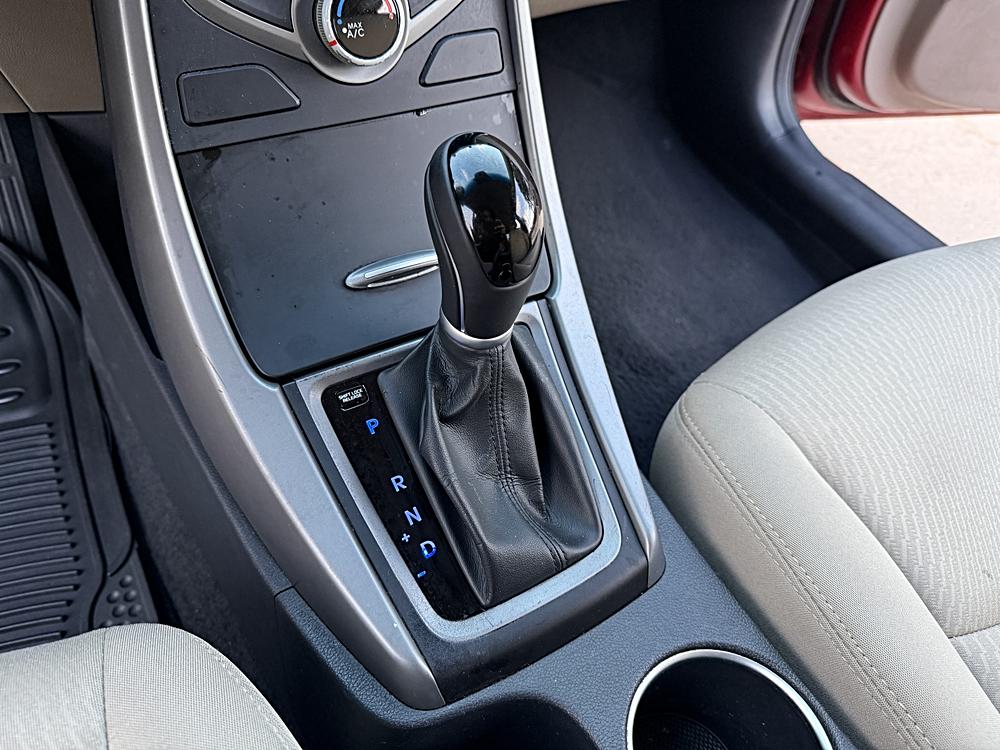 2016 Hyundai Elantra SE - Photo 15