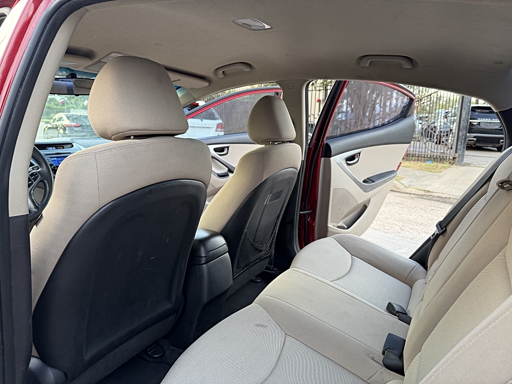 2016 Hyundai Elantra SE - Photo 20