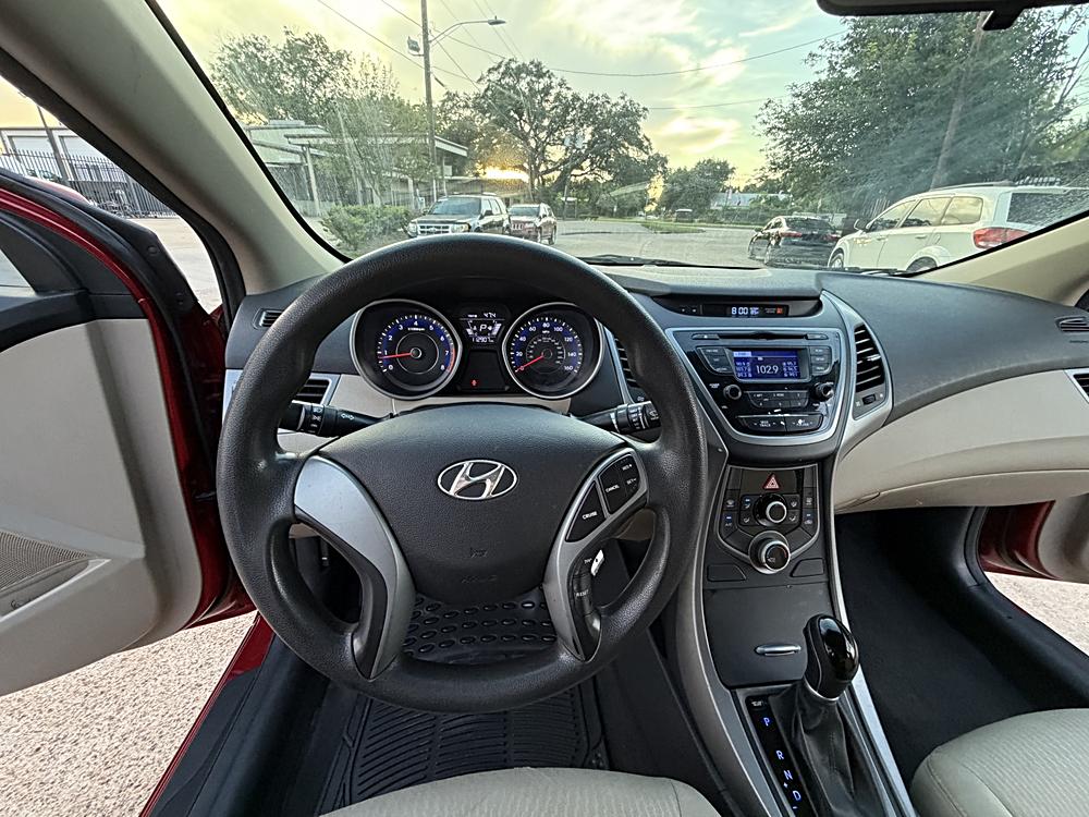 2016 Hyundai Elantra SE - Photo 11