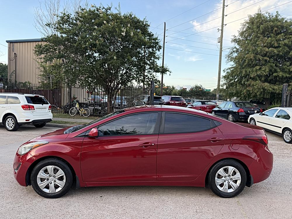 2016 Hyundai Elantra SE - Photo 8