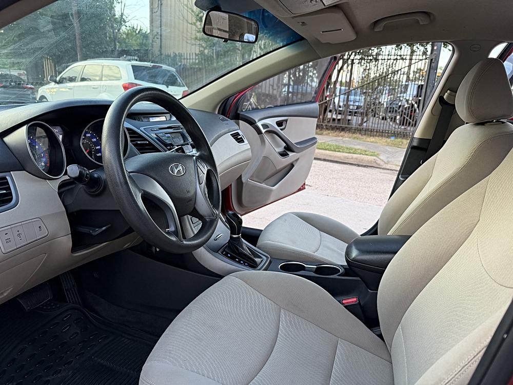 2016 Hyundai Elantra SE - Photo 9