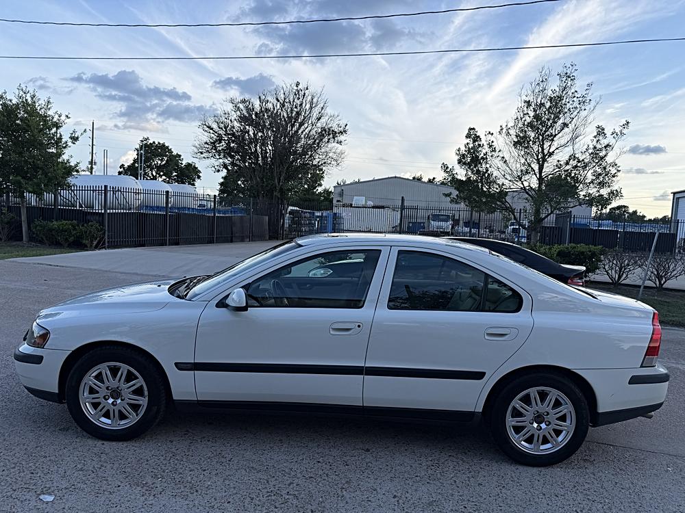2003 Volvo S60 2.4T - Photo 8