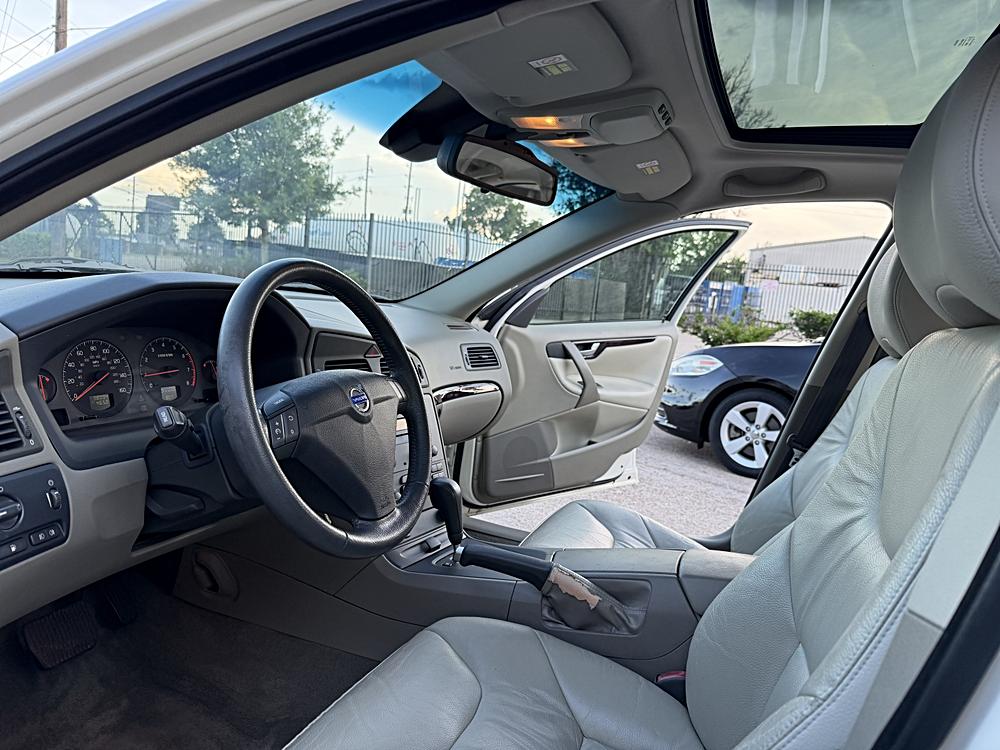 2003 Volvo S60 2.4T - Photo 9