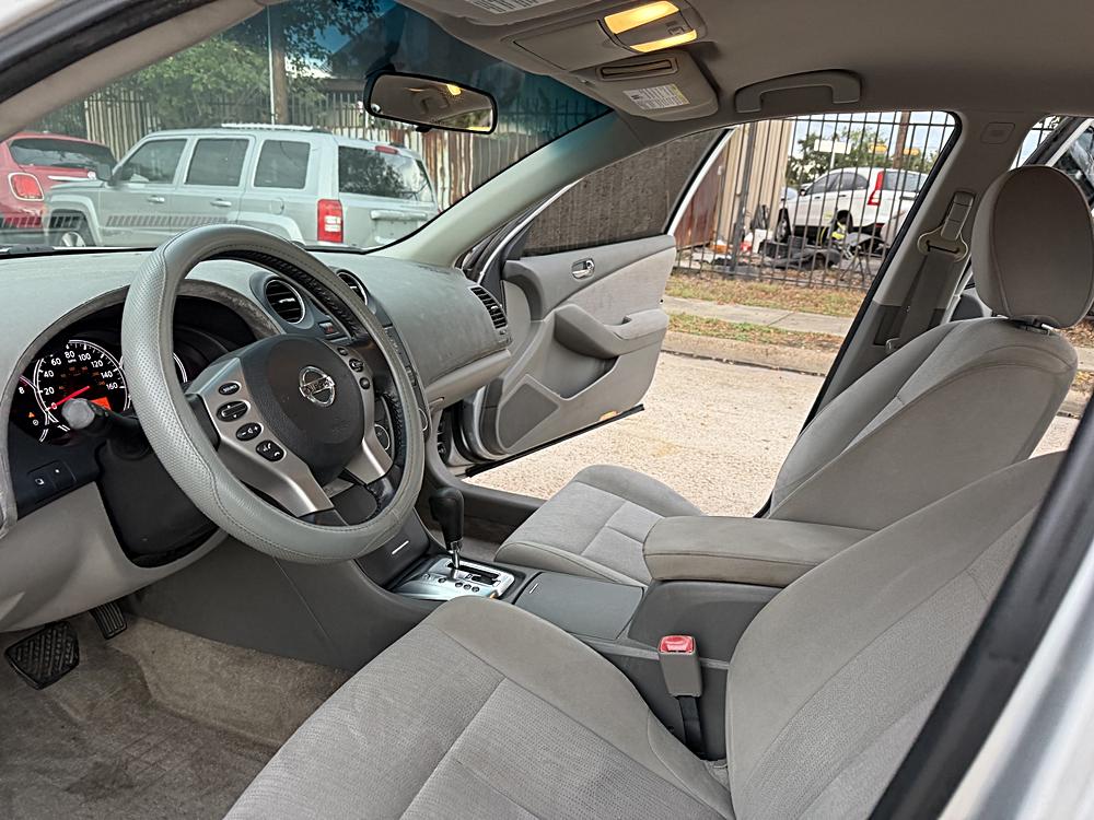 2012 Nissan Altima S - Photo 9