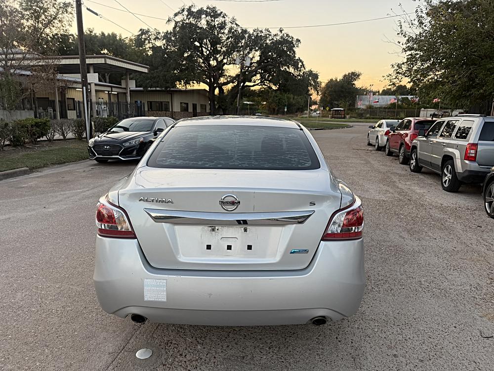 2013 Nissan Altima Sedan S - Photo 6