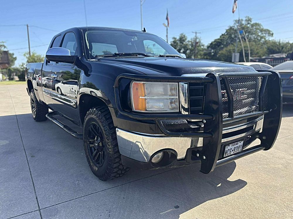2011 GMC Sierra 2WD Extended Cab SLE LWB's photo