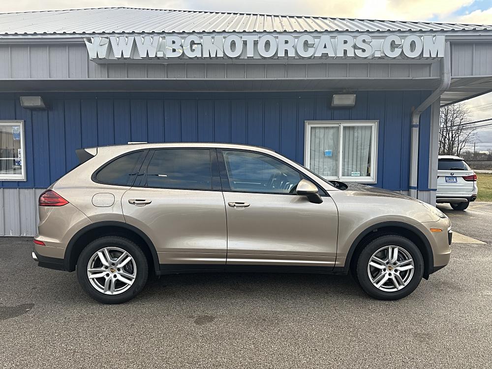 2016 Porsche Cayenne Base