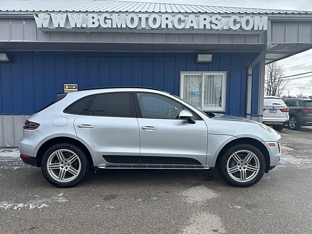 2017 Porsche Macan Base