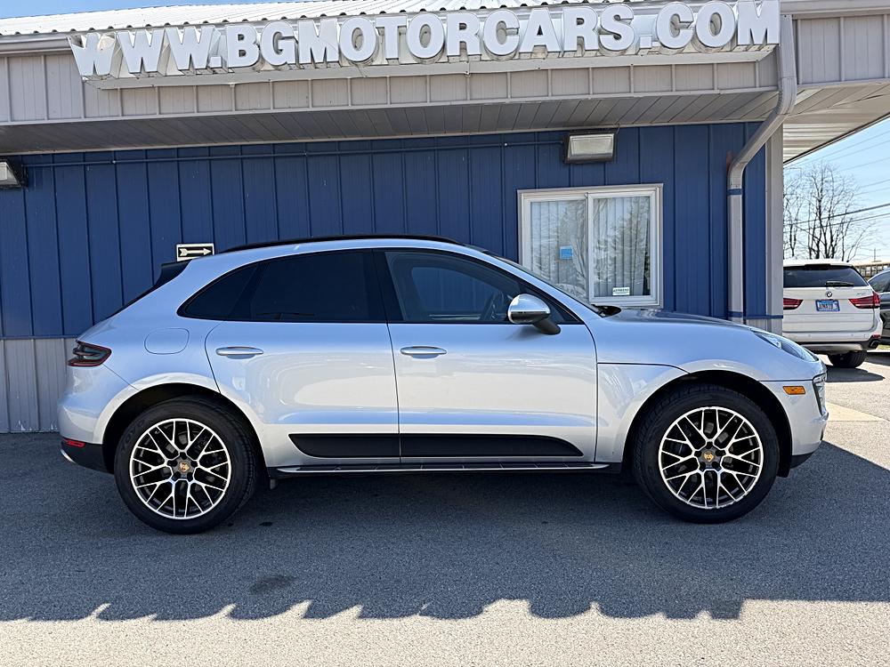 2017 Porsche Macan Base