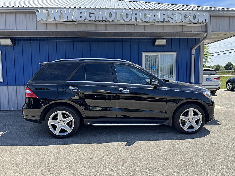 2015 Mercedes-Benz M-Class ML400 4MATIC's photo