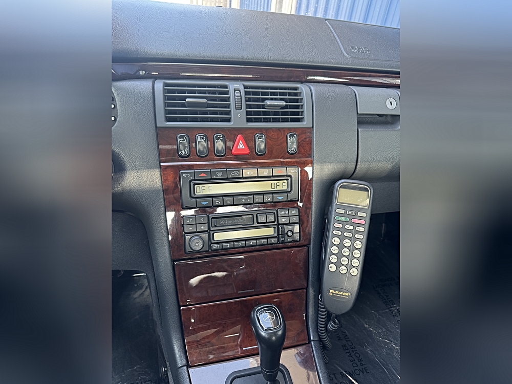 1996 Mercedes-Benz E-Class - Photo 14