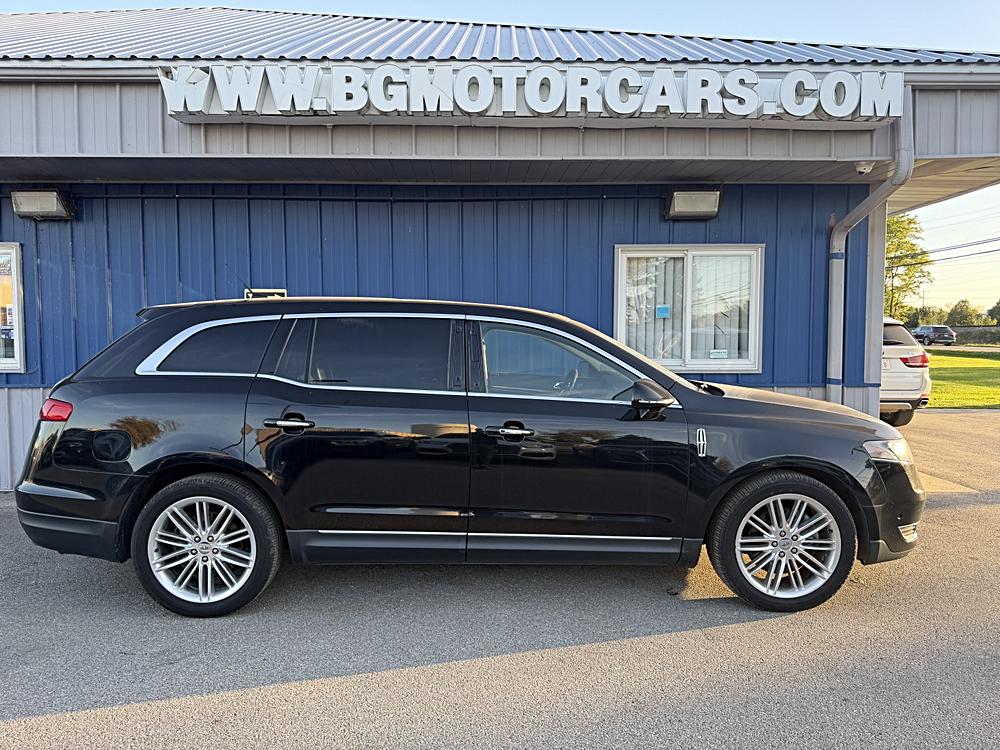 2019 Lincoln MKT Reserve