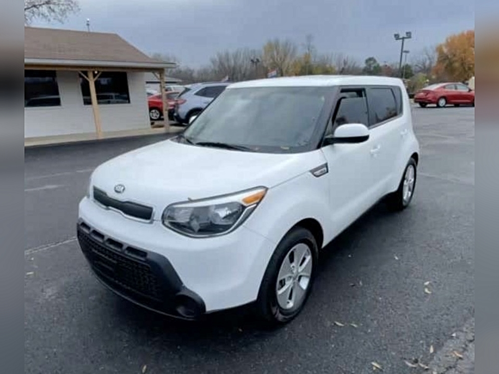 2016 Kia Soul Base