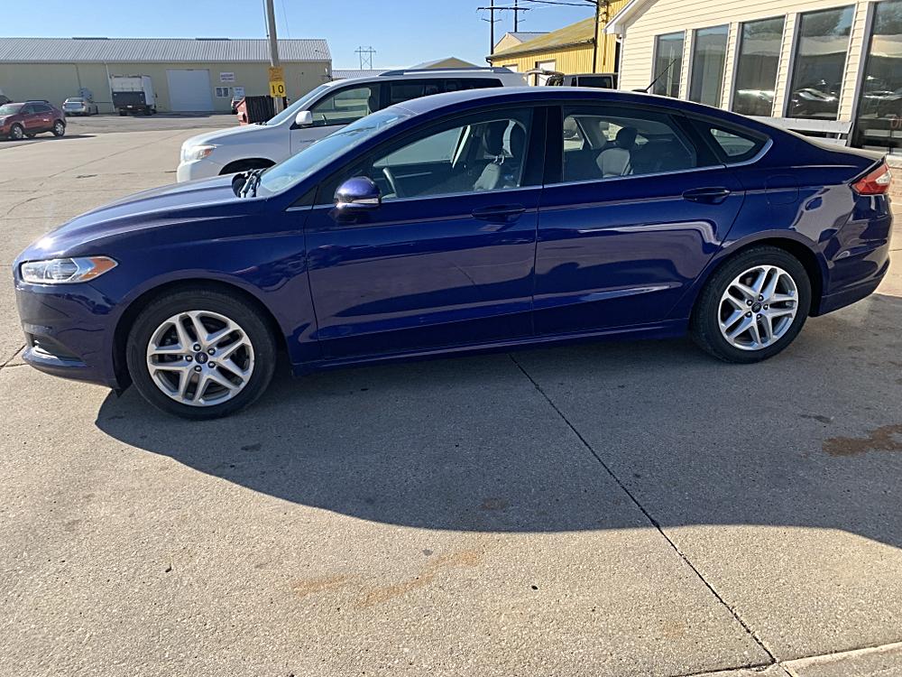 2014 Ford Fusion SE