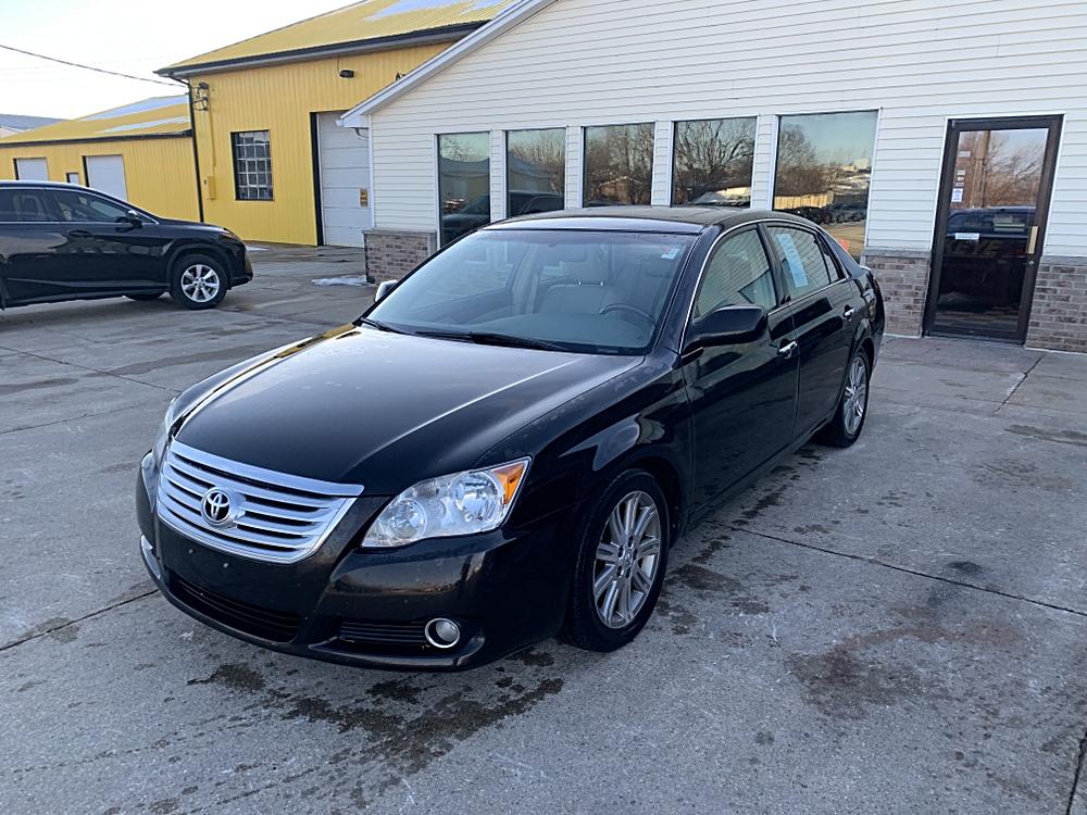 2009 Toyota Avalon Limited's photo