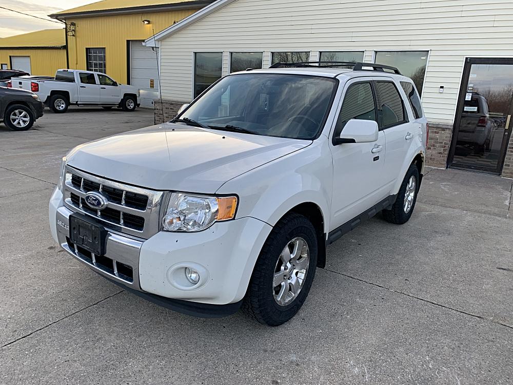 2011 Ford Escape Limited's photo