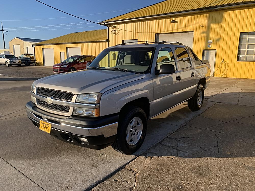 2006 Chevrolet Avalanche Base's photo