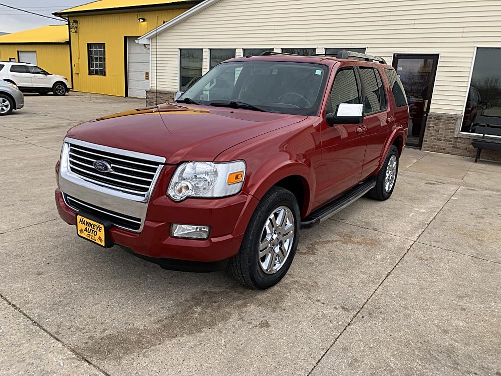 2010 Ford Explorer Limited's photo
