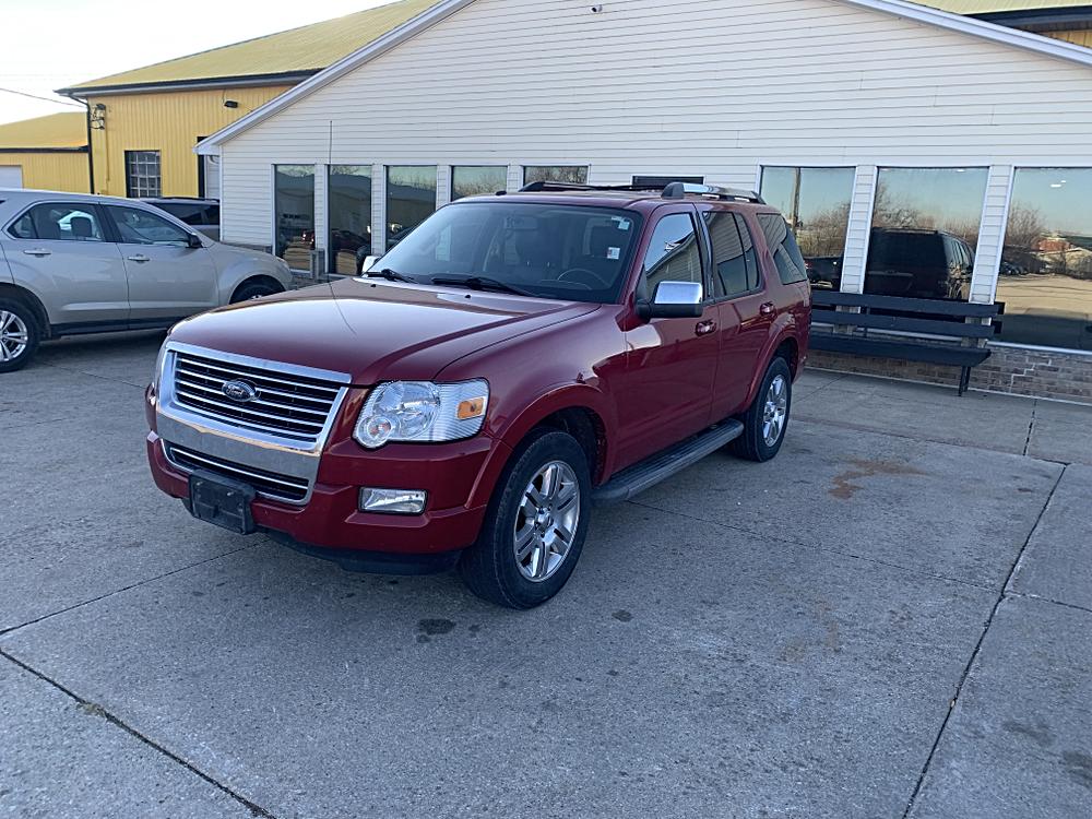 2010 Ford Explorer Limited's photo