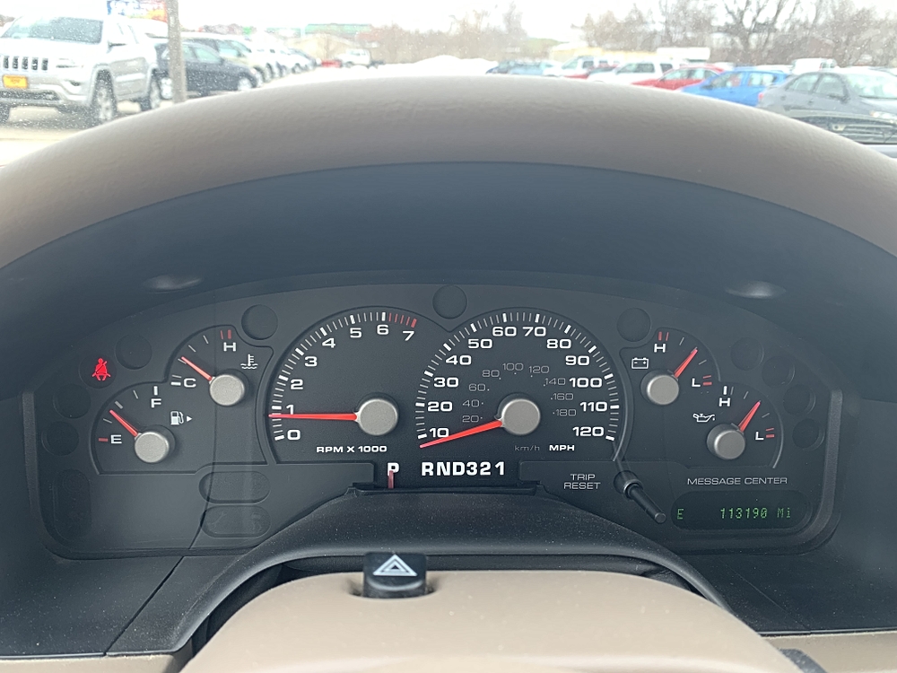 2016 Ford Explorer XLT - Photo 26