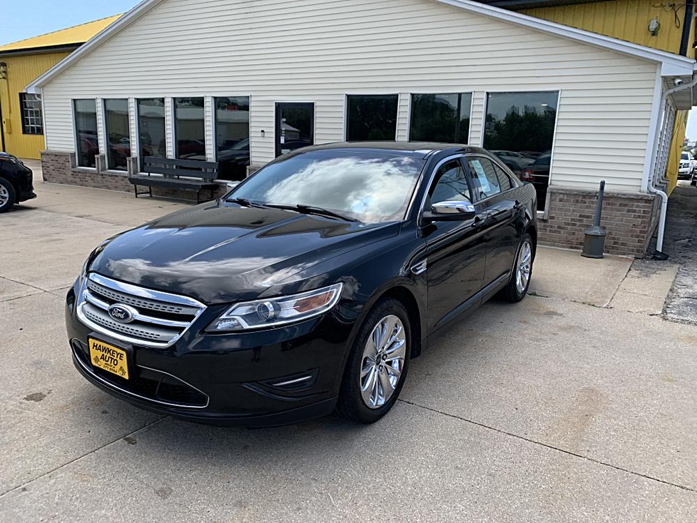 2011 Ford Taurus Limited AWD's photo