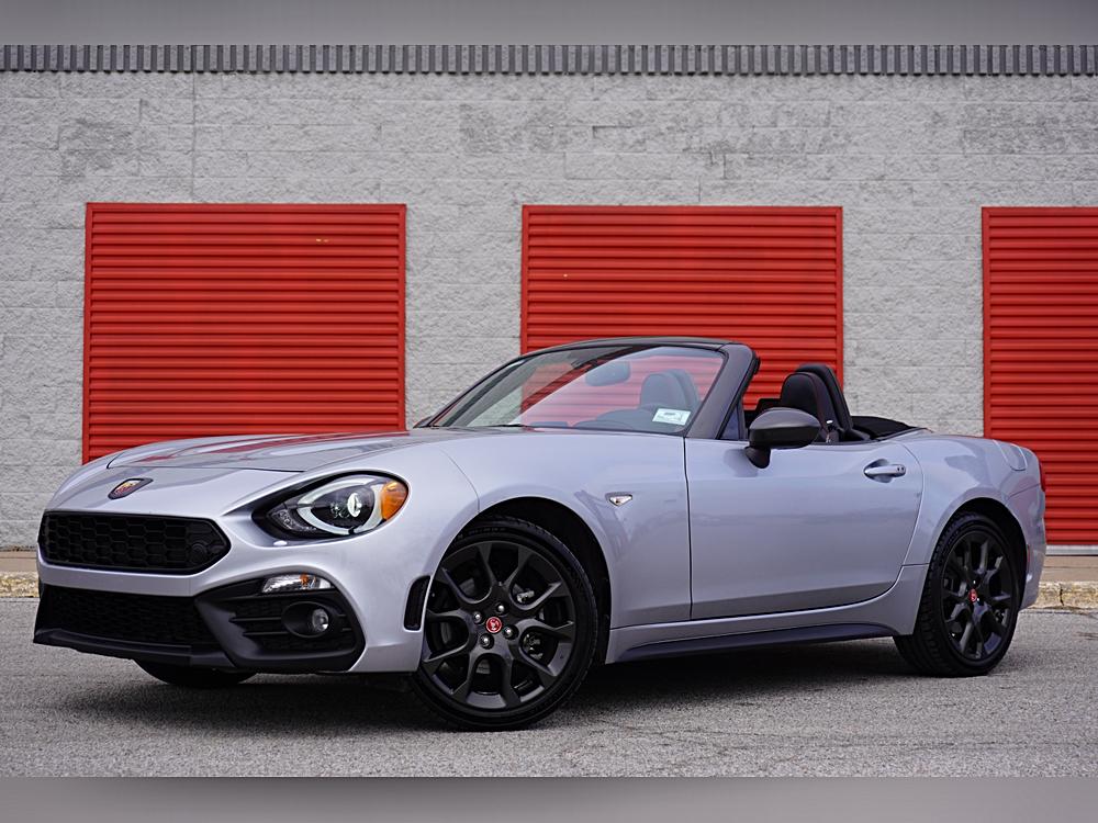 2020 FIAT 124 Spider Abarth's photo