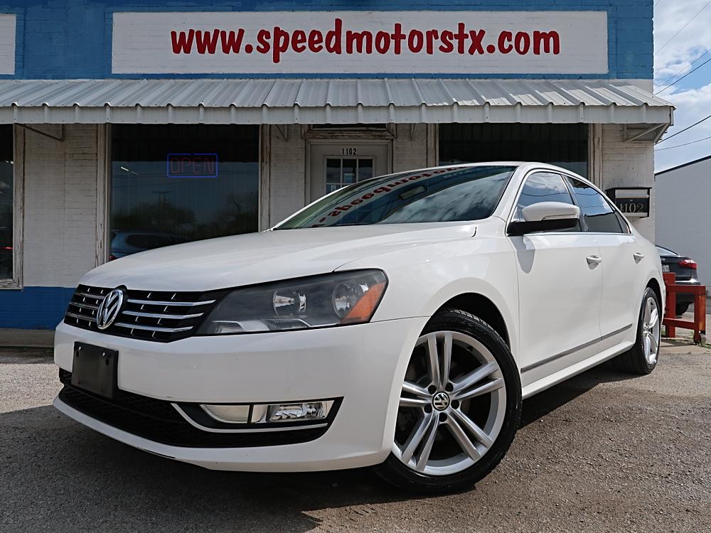 2014 Volkswagen Passat SE